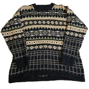 Men's Patterned Crewneck Sweater in Black and Cream